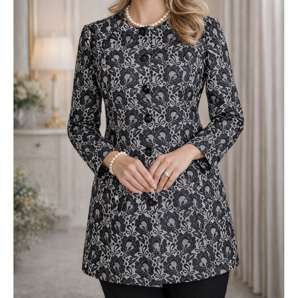 Cabi 3316 Black White Floral Lace Button Front Longline Jacket Womens Medium Y1